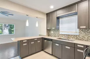 5517 Sardinia St, Coral Gables, FL 33146 - Photo 21