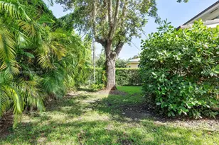 5517 Sardinia St, Coral Gables, FL 33146 - Photo 23