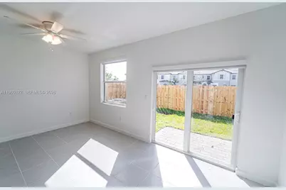 2620 SE 28th Dr #2620, Homestead, FL 33035 - Photo 13