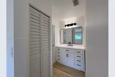 8111 SW 81st Pl, Miami, FL 33143 - Photo 3