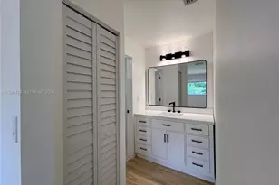 8111 SW 81st Pl, Miami, FL 33143 - Photo 3