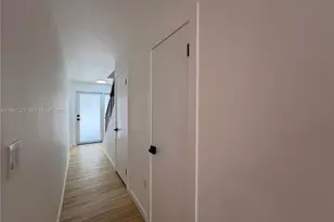 8111 SW 81st Pl, Miami, FL 33143 - Photo 19