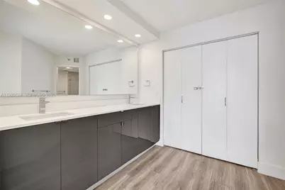 3500 Mystic Pointe Dr #3206, Aventura, FL 33180 - Photo 23