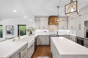 1970 SW 32nd Pl, Miami, FL 33145 - Photo 9