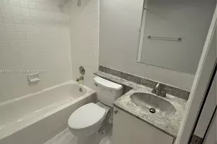 1364 Cottonwood Cir, Weston, FL 33326 - Photo 23