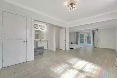 701 NE 8th St, Pompano Beach, FL 33060 - Photo 9