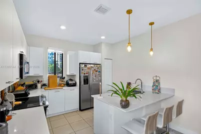 4426 NW 83rd Pkwy, Doral, FL 33166 - Photo 19