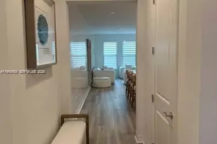 8352 NW 7th Pl, Plantation, FL 33324 - Photo 5