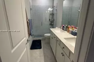 8352 NW 7th Pl, Plantation, FL 33324 - Photo 11