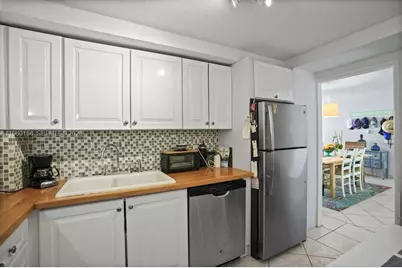 5005 Collins Ave #504, Miami Beach, FL 33140 - Photo 17