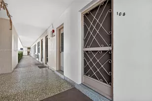 16901 NE 13th Ave, Miami, FL 33162 - Photo 21