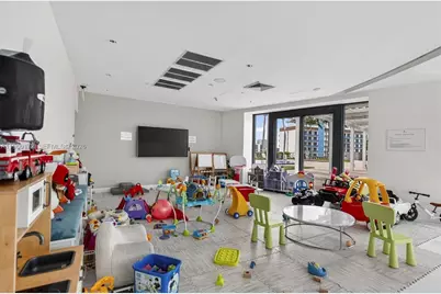 601 NE 36th St #2204, Miami, FL 33137 - Photo 61