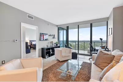 601 NE 36th St #2204, Miami, FL 33137 - Photo 11