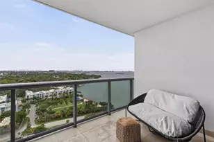601 NE 36th St, Miami, FL 33137 - Photo 25