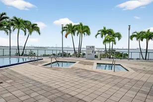 601 NE 36th St, Miami, FL 33137 - Photo 49