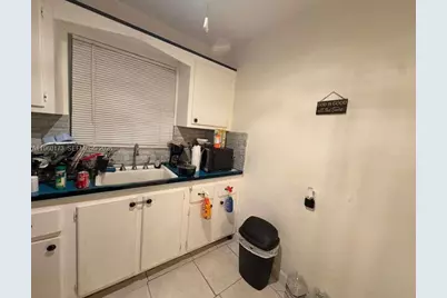 18707 NE 2nd Ave #919, Miami, FL 33179 - Photo 3