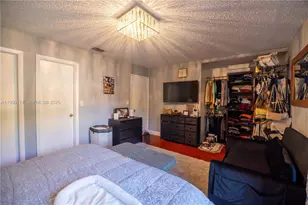 898 NW 47th St, Deerfield Beach, FL 33064 - Photo 25