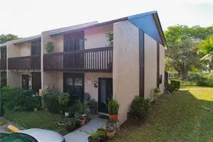 898 NW 47th St, Deerfield Beach, FL 33064 - Photo 33