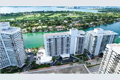 5700 Collins Ave #3H, Miami Beach, FL 33140 - Photo 15