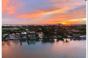 5700 Collins Ave, Miami Beach, FL 33140 - Photo 17