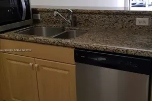 3525 Sonoma Dr, Riviera Beach, FL 33404 - Photo 9