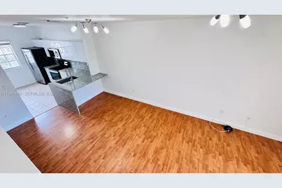 5610 NW 114th Pl #205, Doral, FL 33178 - Photo 19