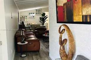 7039 SW 115th Pl, Miami, FL 33173 - Photo 9