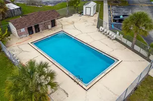 6061 Shaker Wood Cir, Tamarac, FL 33319 - Photo 27