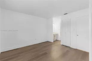 6061 Shaker Wood Cir, Tamarac, FL 33319 - Photo 11