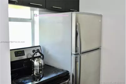 61 Collins Ave #402, Miami Beach, FL 33139 - Photo 11