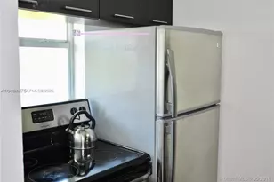 61 Collins Ave, Miami Beach, FL 33139 - Photo 11