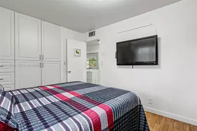 5100 Washington St #207, Hollywood, FL 33021 - Photo 29