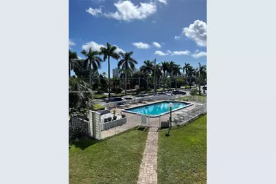 600 Layne #216, Hallandale Beach, FL 33009 - Photo 3