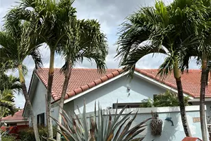 4527 SW 143rd Pl E, Miami, FL 33175 - Photo 3