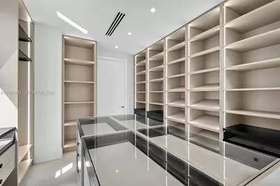 620 Solar Isle Dr, Fort Lauderdale, FL 33301 - Photo 57