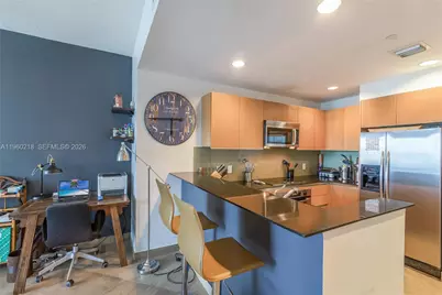1060 Brickell Ave #1415, Miami, FL 33131 - Photo 3