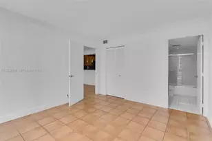 1901 Brickell Ave, Miami, FL 33129 - Photo 15