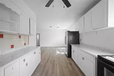 1780 NE 146th St, Miami, FL 33181 - Photo 11