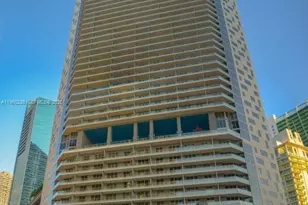 1300 Brickell Bay Dr, Miami, FL 33131 - Photo 31
