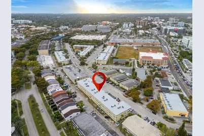 11960 NE 19th Dr #15, North Miami, FL 33181 - Photo 27