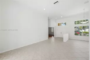 833 Crestview Cir, Weston, FL 33327 - Photo 5
