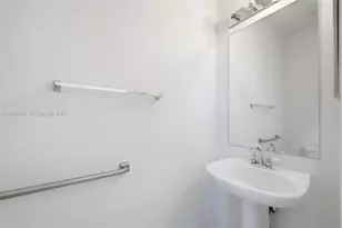 833 Crestview Cir, Weston, FL 33327 - Photo 23