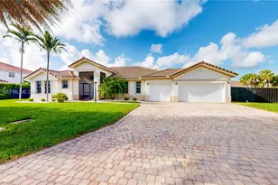 12922 SW 221st St, Miami, FL 33170 - Photo 71