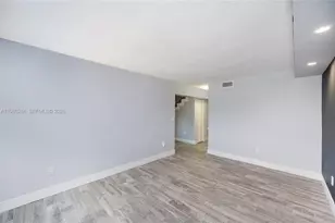 14271 Kendale Lakes Cir, Miami, FL 33183 - Photo 15