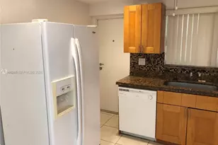 121 Golden Isles Dr, Hallandale Beach, FL 33009 - Photo 9