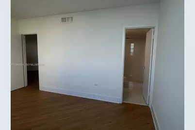 999 Brickell Bay Drive #1202, Miami, FL 33131 - Photo 27