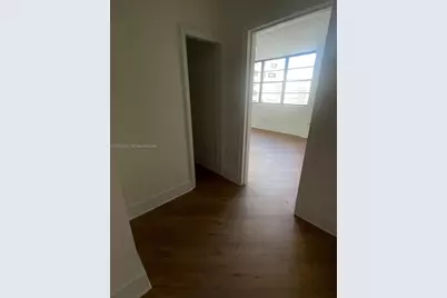 999 Brickell Bay Drive #1202, Miami, FL 33131 - Photo 23