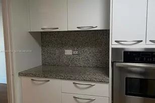 999 Brickell Bay Dr, Miami, FL 33131 - Photo 17