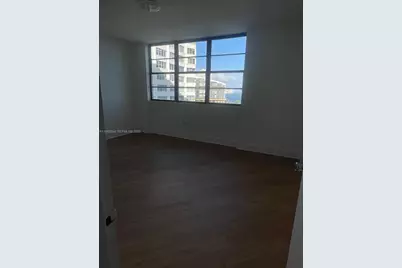 999 Brickell Bay Drive #1202, Miami, FL 33131 - Photo 25