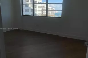 999 Brickell Bay Dr, Miami, FL 33131 - Photo 25